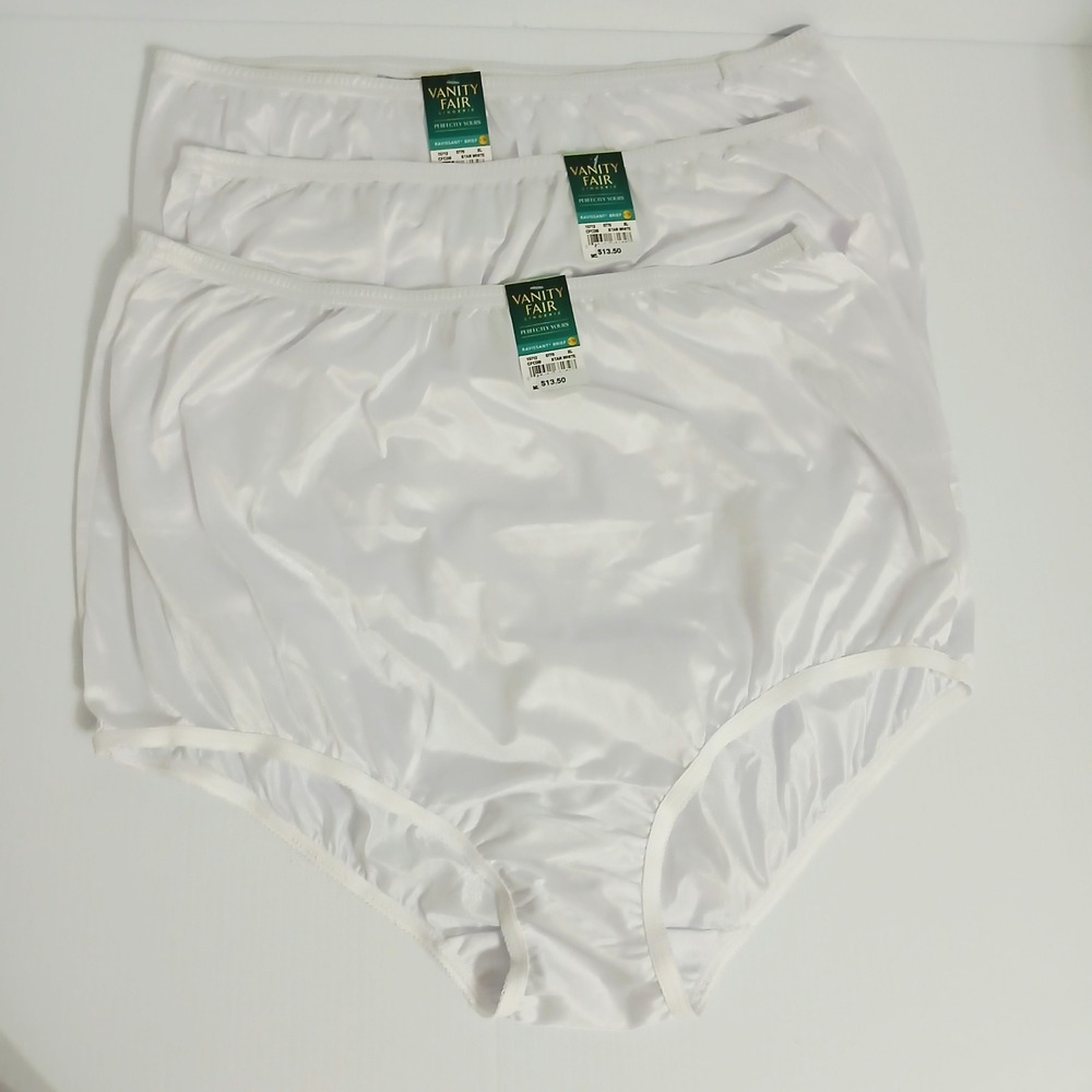 Vanity Fair 3 Pack Ravissant Nylon Briefs Star White Womens Size 8 XL NWT